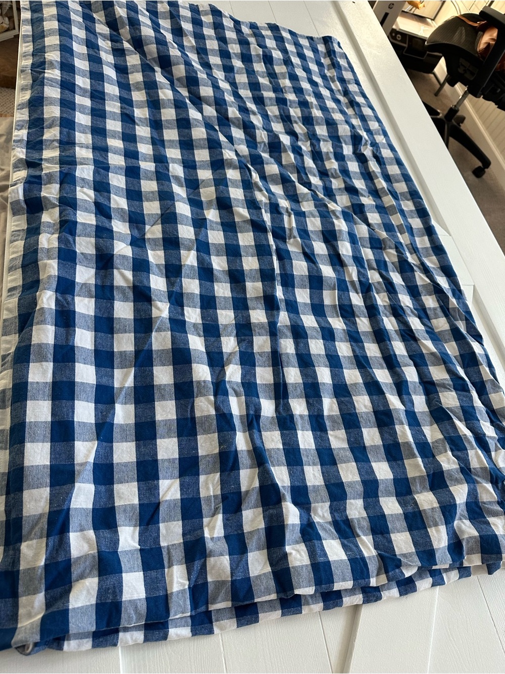Urban Villa Cotton Blue White Gingham Tablecloth - Picture 3 of 5